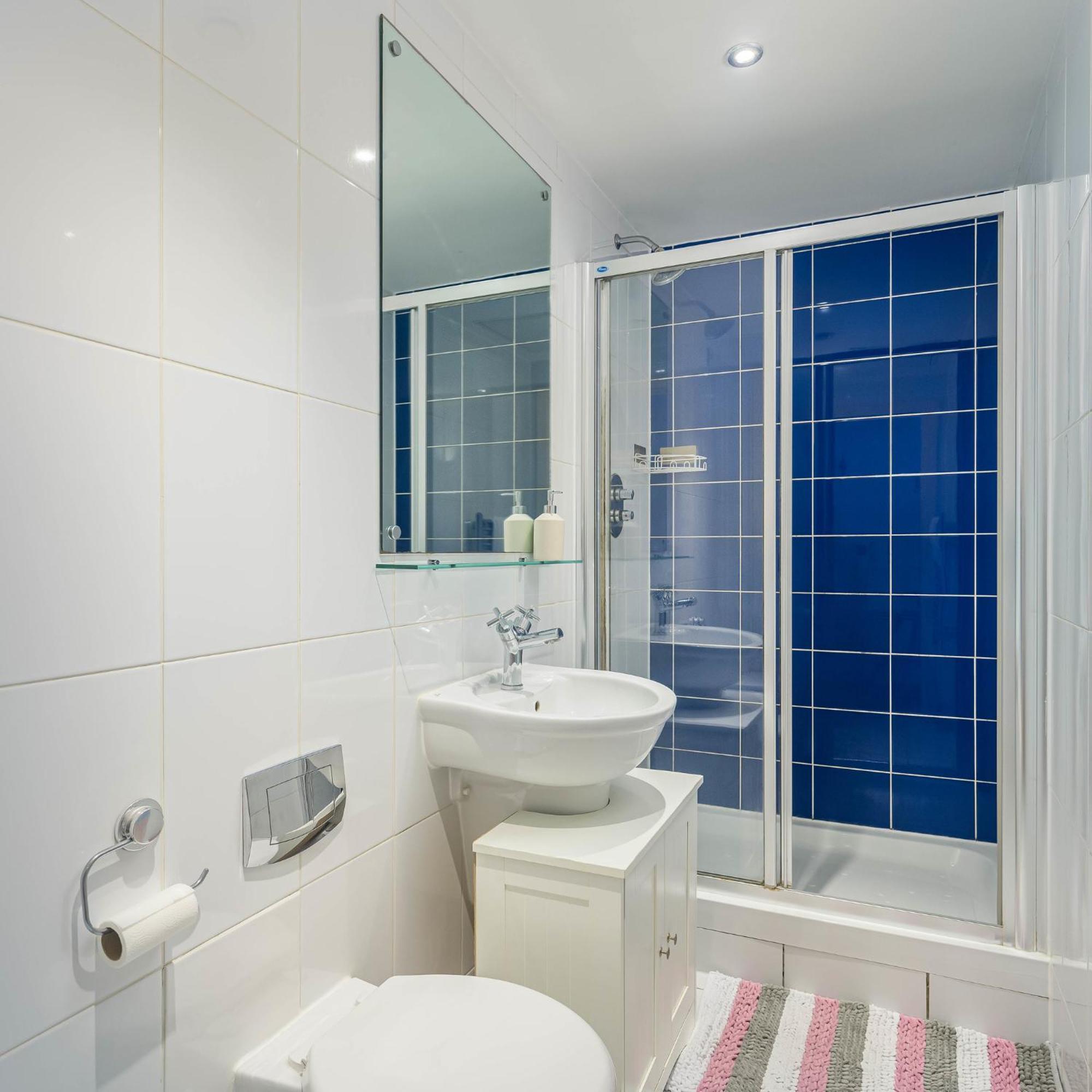 Avenues Apartment Leeds  Exterior photo